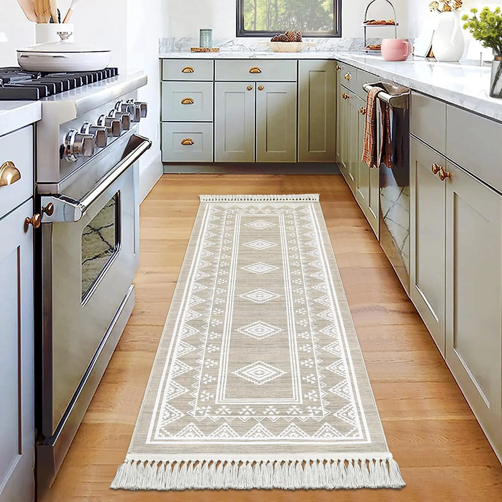 GARVEE Boho Runner Rug 2x6 Washable Hallway Runner Rug with Tassel Non-Slip Stain Resistant Farmhouse Entryway Rug Moroccan Bordered Floor Cover Carpet for Living Room Bedroom Kitchen Laundry, Taupe