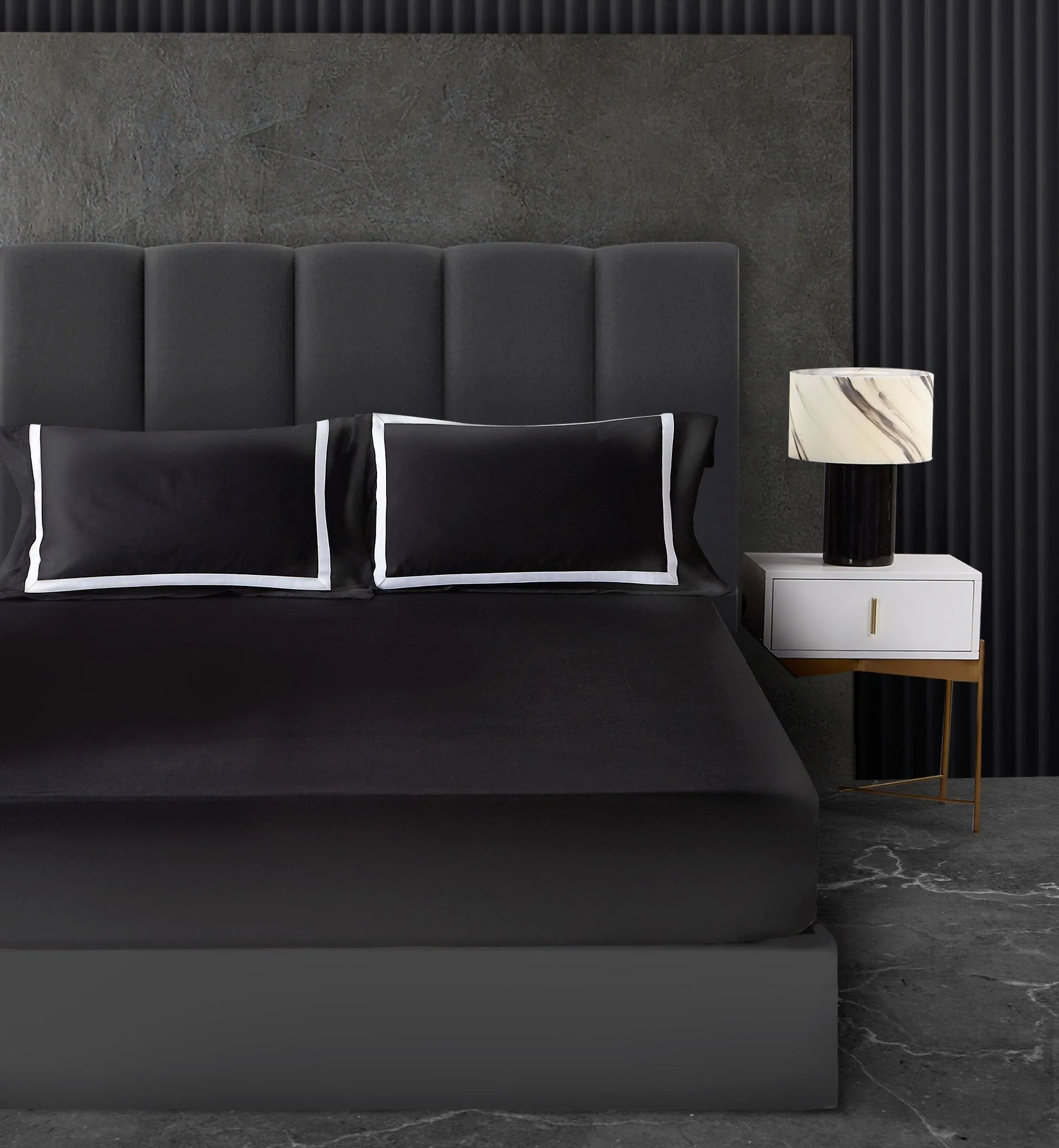 Hotelier Prestigio -  Onyx Black Bundle Bed Set