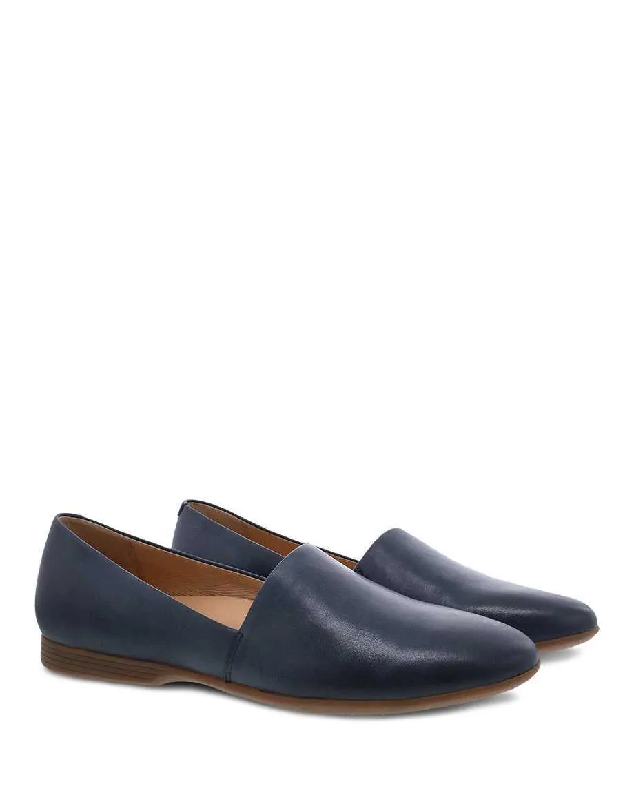 Larisa Modern Smoking Loafer in Navy