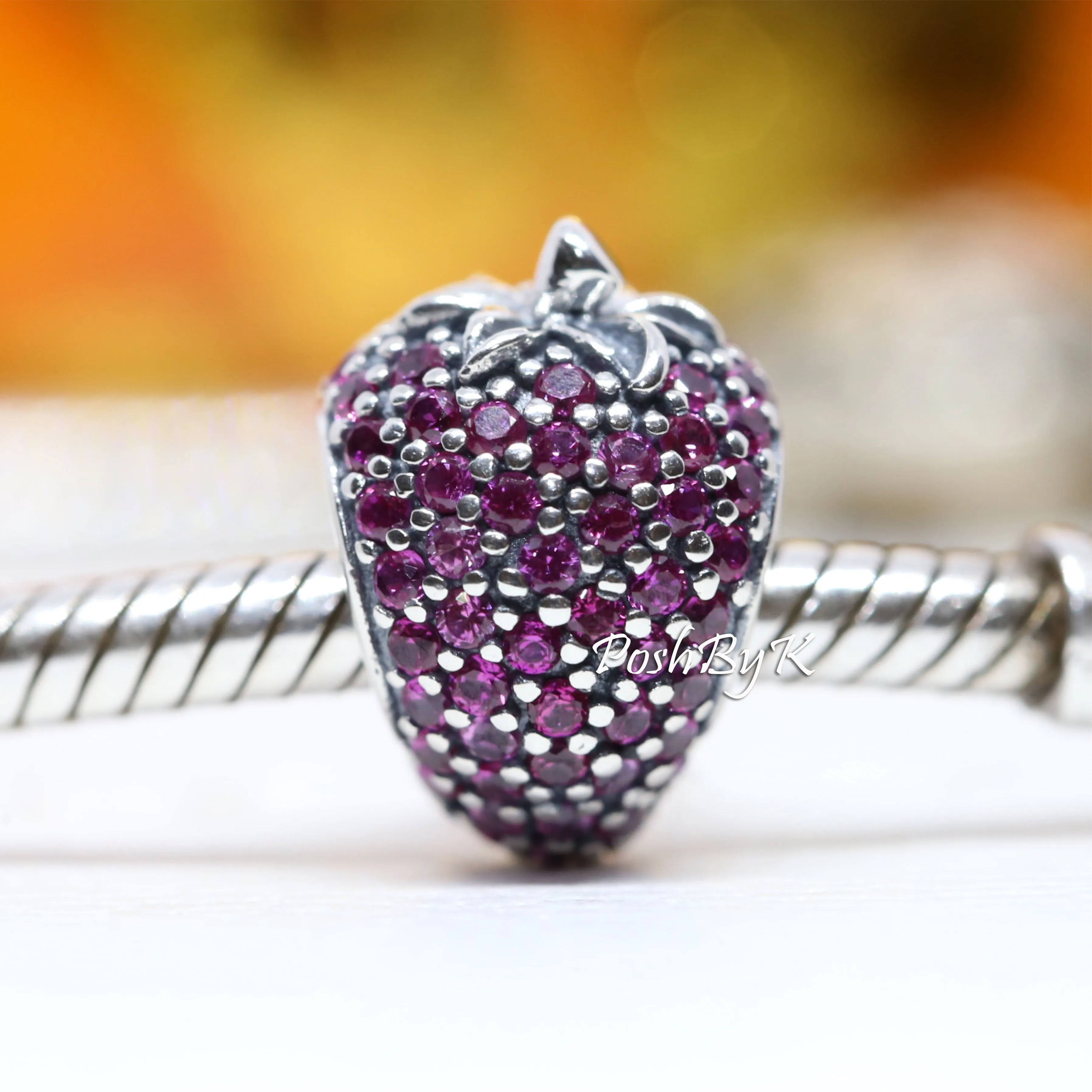 Pavé Strawberry Charm 791899CZR