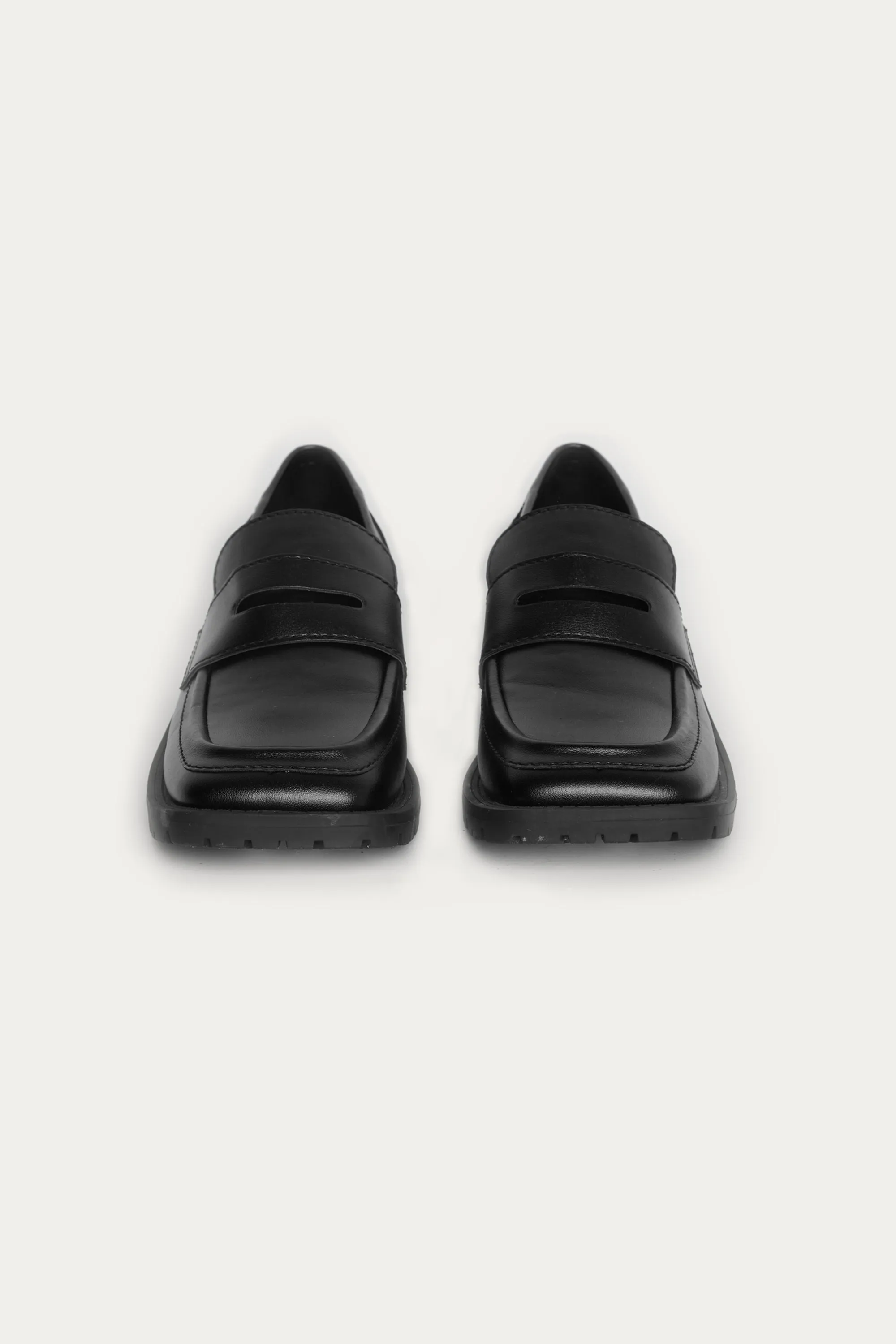 SQUARE TOE LOAFER