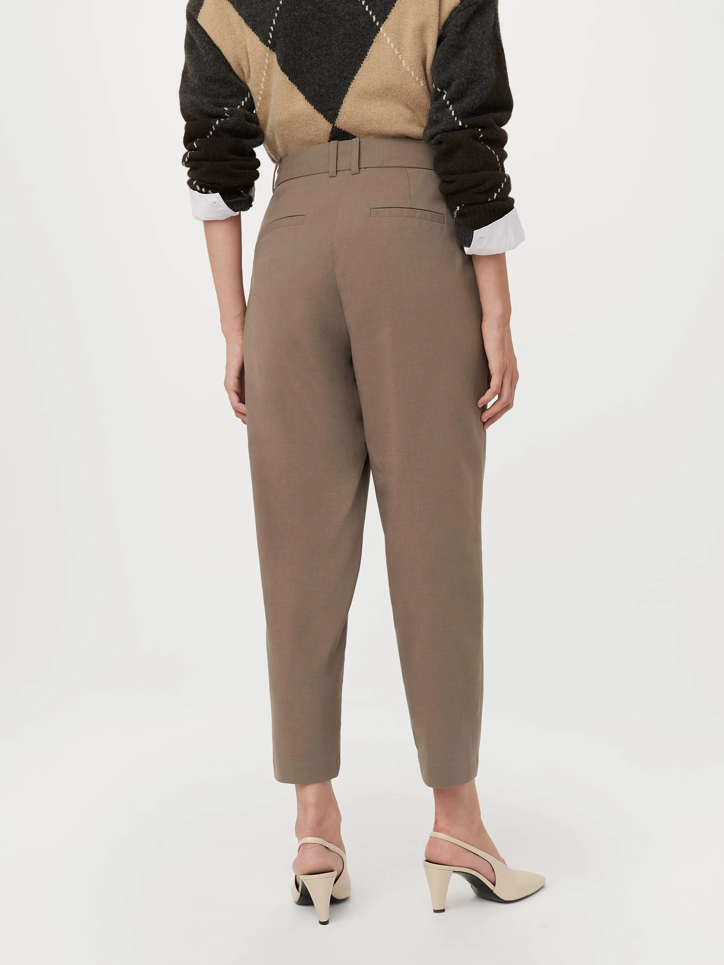 The Amelia Balloon Pant in Dark Taupe