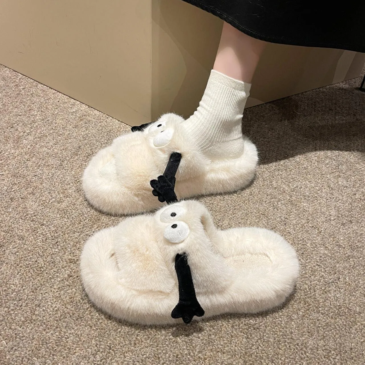 Women’s Cute Cartoon Fluffy Slippers - Winter Warm Plush